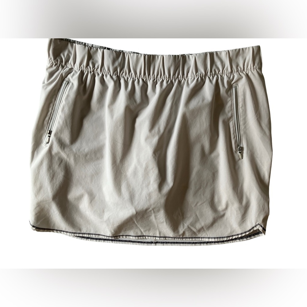 Talbots Light off white Skort with Zip Pockets